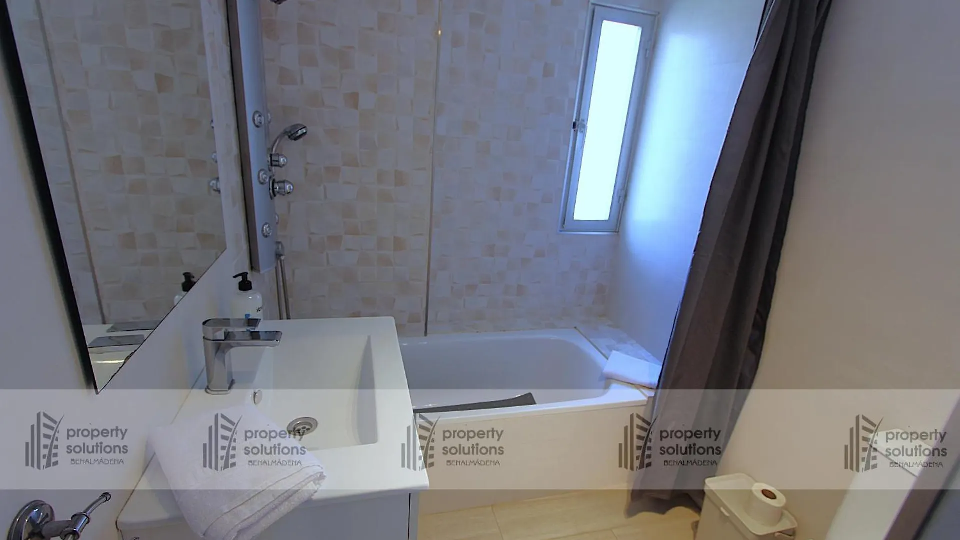 717 Jupiter Apartamento - Vista Al Mar- Piscina Y Playa- Excelente Ubicacion Benalmadena 0*,  Spain